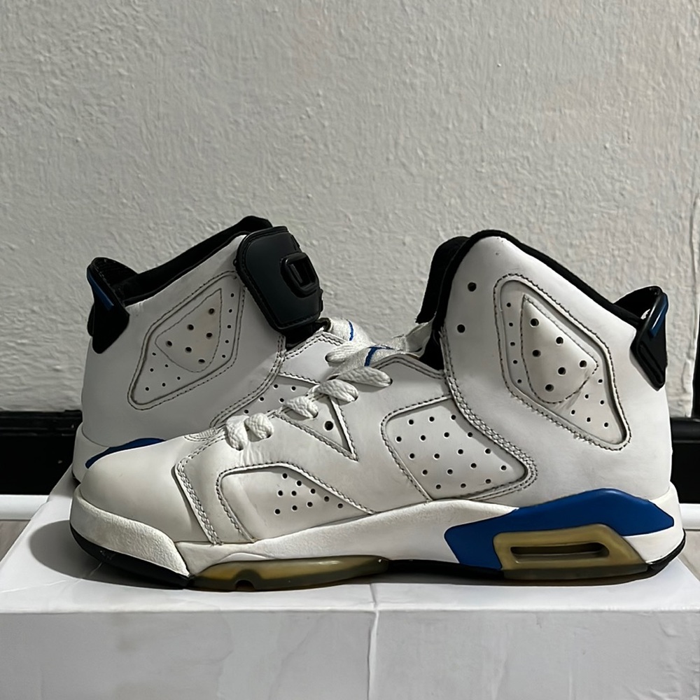 Jordan 6s